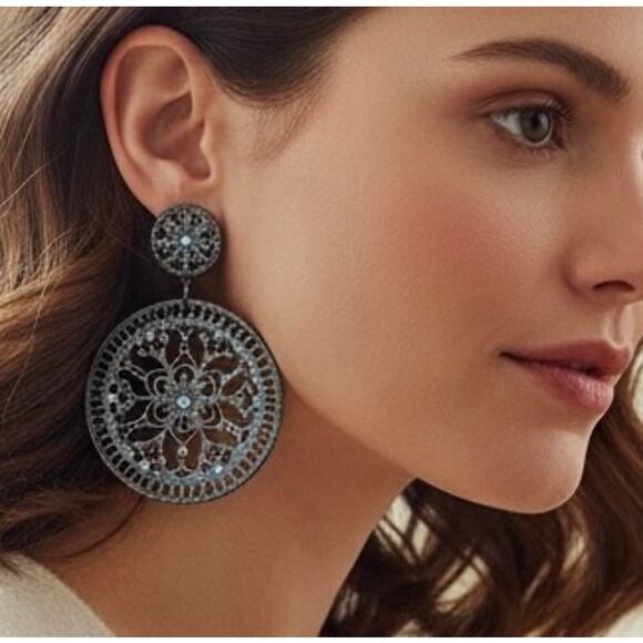 NWT Black Filigree Dangle Earrings –  Cutout Drop Earrings - Picture 1 of 2